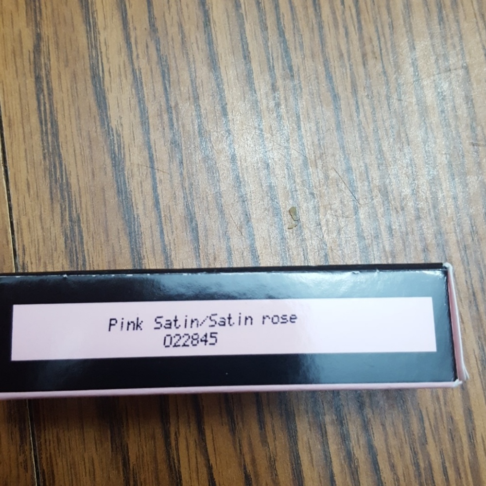 Mary Kay Creme lipstick